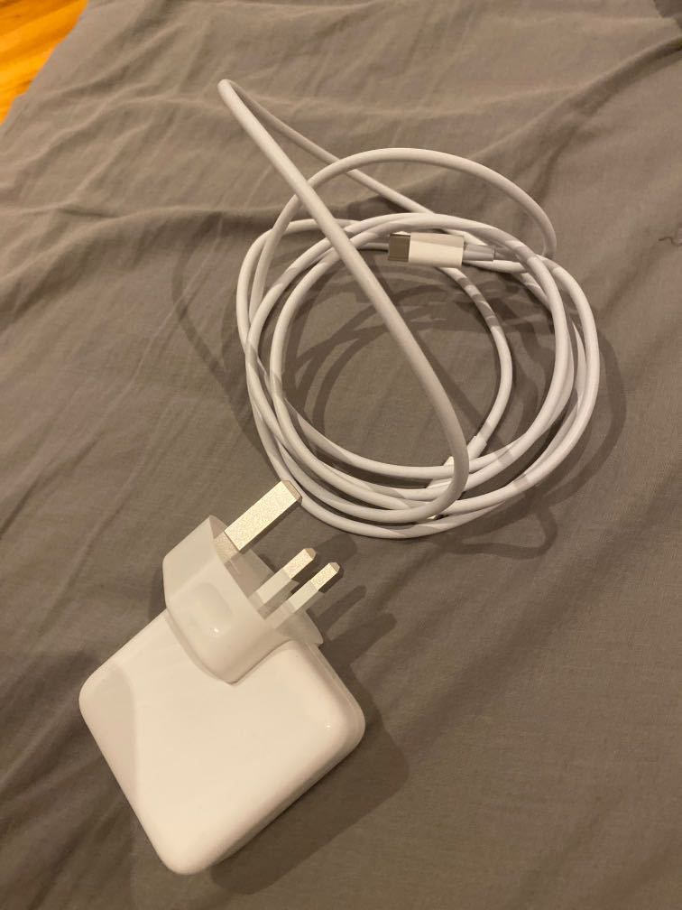 Authentic Macbook Charger (USBC 30W), Mobile Phones & Gadgets, Mobile