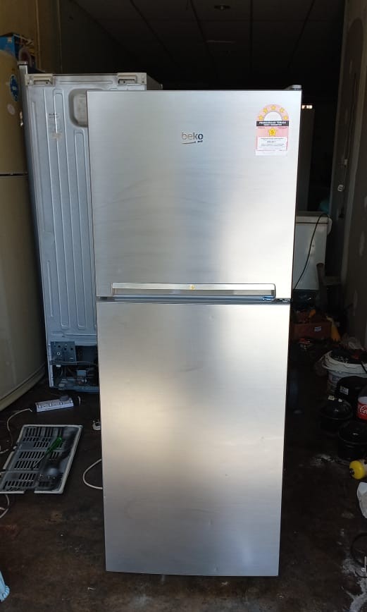 BEKO REFRIGERATOR FOR SALE