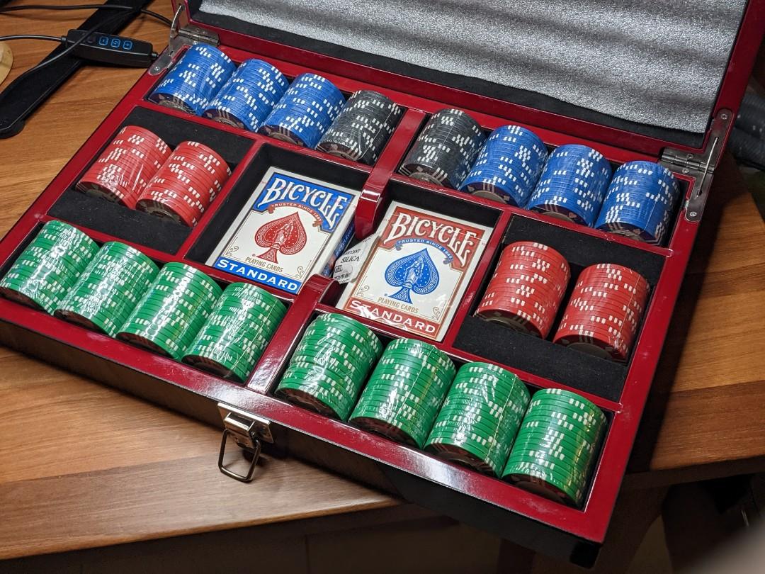Bicycle Premium Master Poker Set Hobbies Toys Toys Games on