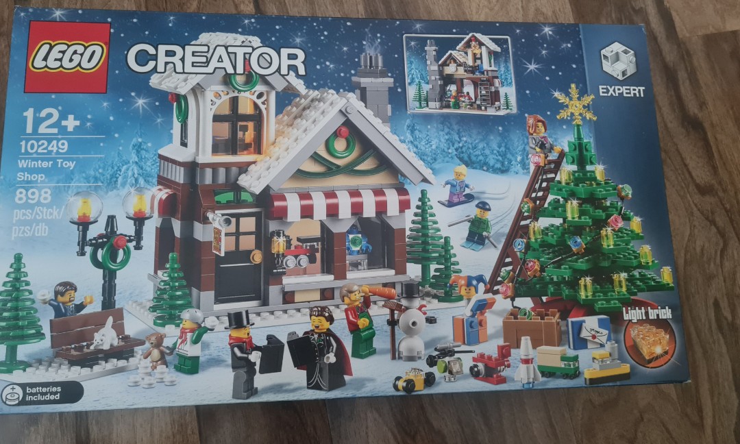 lego winter toy shop