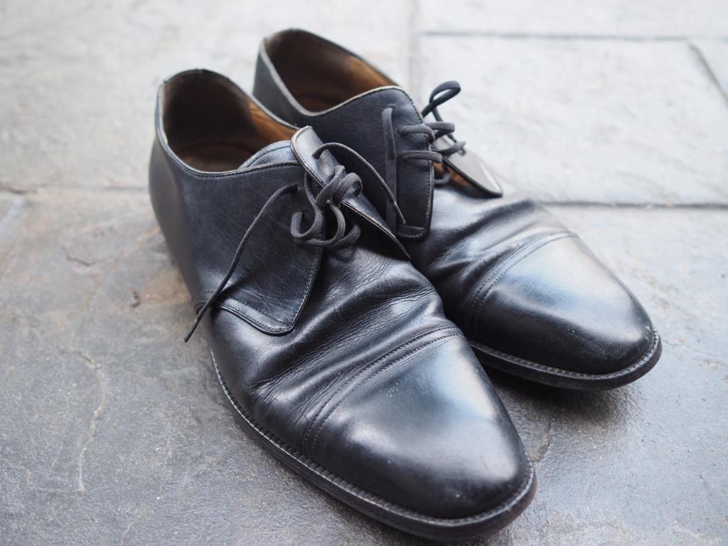 Charles Jourdan Leather Shoe