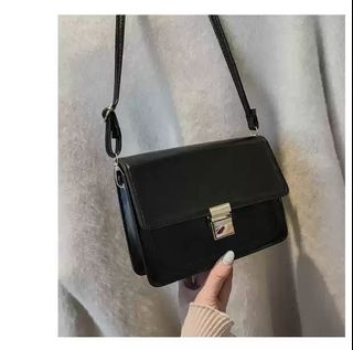 (Category: ) located in . Submitted by debbie.cheng (Listing ID 1128947039, Image 1). Description: .