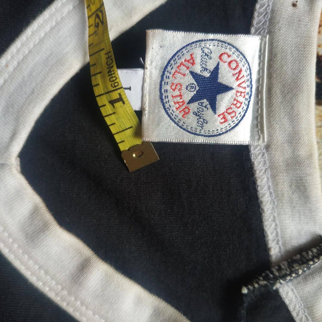 Converse ringer (Category: Tshirts & Polo Shirts) located in Tanah Merah. Submitted by 19_bundle_jalanan_90 (Listing ID 1128918943, Image 3). Description: pit 20/27 kondisi 8/10 ringer + 2 lining di bahu all star sulam di dada tiada msalah koyak/faded rm20 tdk trmasuk pos.