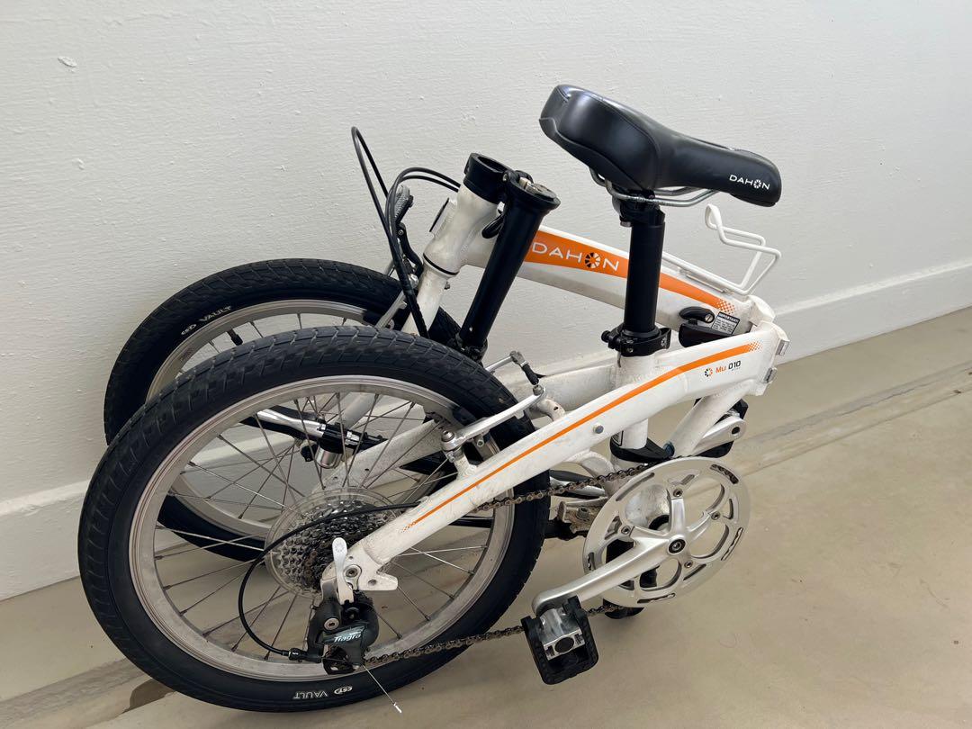 Dahon MU D10 Sports Equipment Bicycles Parts Bicycles on