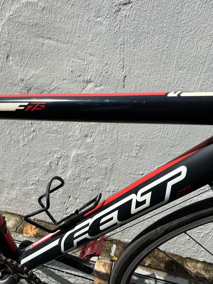 Felt F75