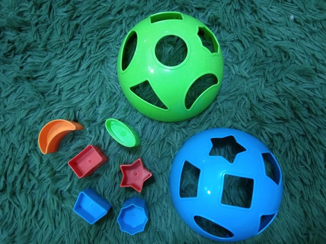 Shape sorter ball toy deals