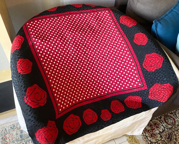 Geoffrey outlet beene scarves
