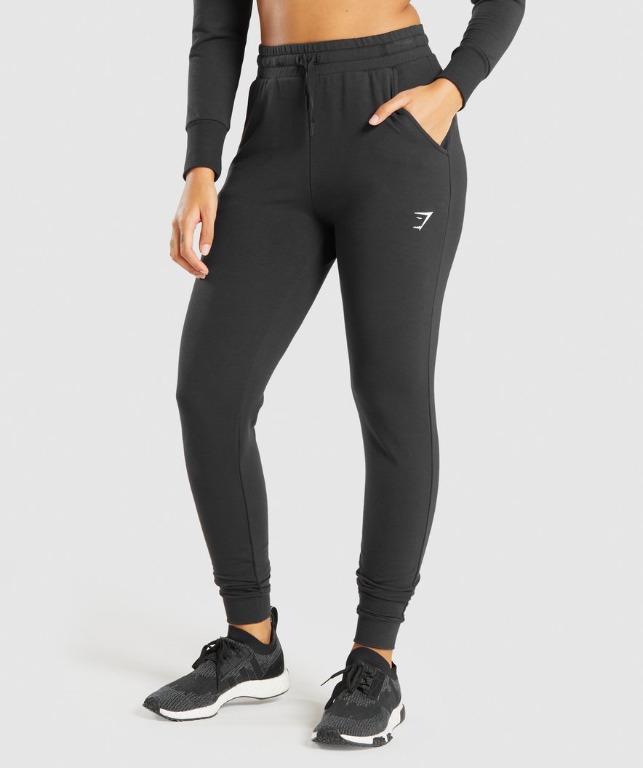 💯 Gymshark Pippa Training Joggers, Women's Fashion, Bottoms, Other Bottoms  on Carousell