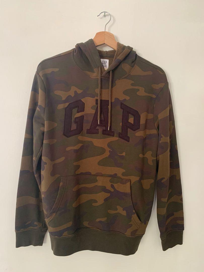 Gap camo sweatshirt hotsell