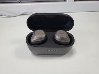（分類：）位於 。 由 c030408.1 提交（商品編號 1128963715，圖片 1）。簡介： 。