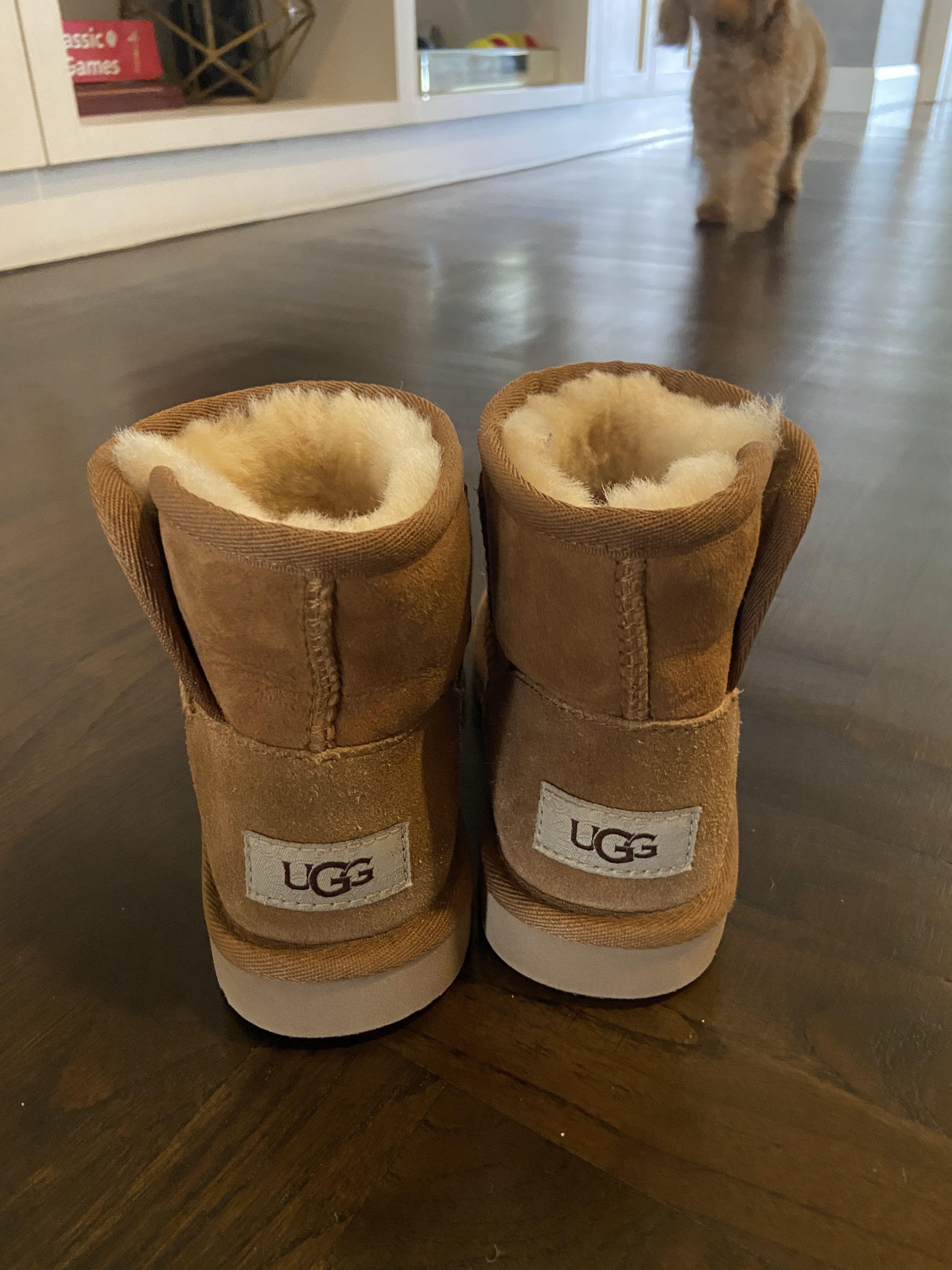 Kids ugg boots size 13 outlet
