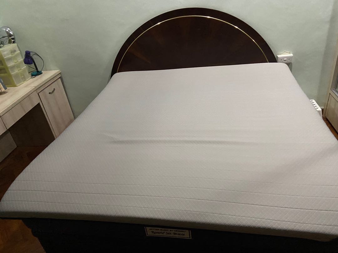 King Size Latex Mattress Topper, Furniture & Home Living, Furniture