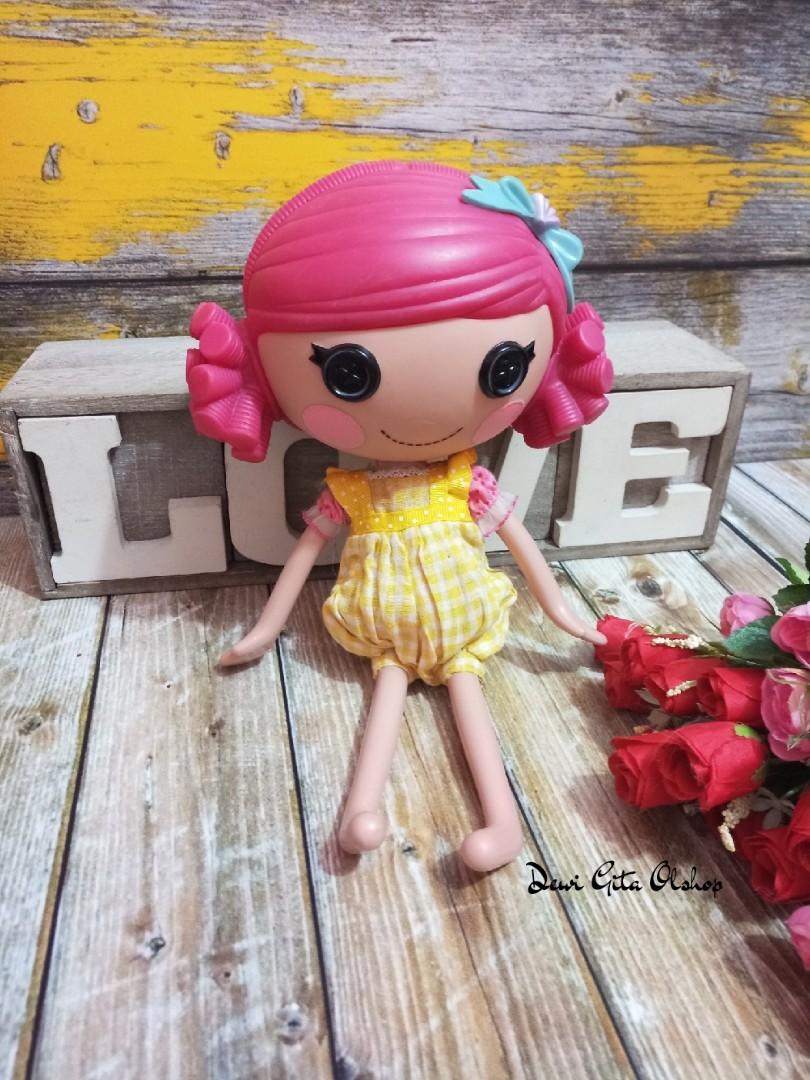 Lalaloopsy Rare Doll Coral sea shells, Toys & Collectibles, Mainan di Carousell