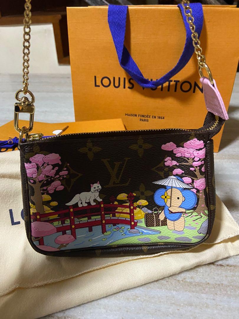 Jual Louis Vuitton LV Mini Pochette Christmas 2021 Edition Monogram Japan -  Kota Surabaya - Gleecious Bags (pm)