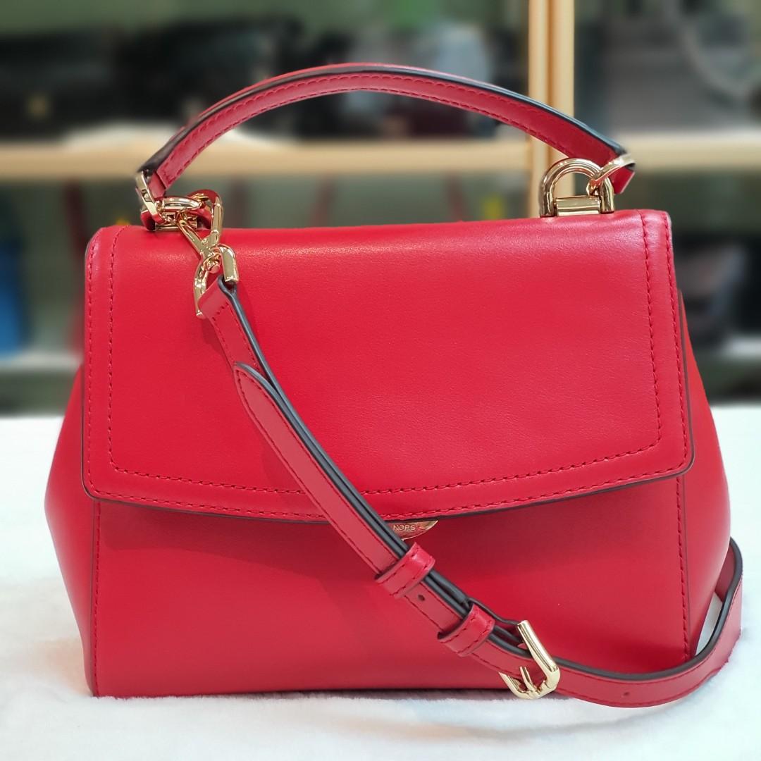 MK Daniela Large Saffiano Leather Crossbody Bag, Women's Fashion, Bags &  Wallets, Cross-body Bags on Carousell