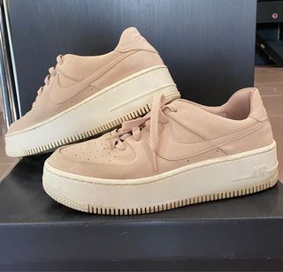 Nike air force 1 sales sage low particle beige