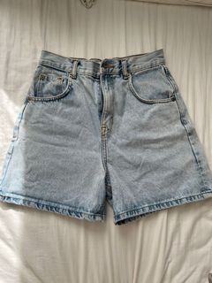 (Category: ) located in . Submitted by 05207 (Listing ID 1128975744, Image 1). Description: .