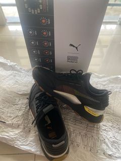 (Category: ) located in . Submitted by thefaisara_preloved (Listing ID 1128926799, Image 1). Description: .