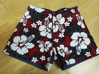 (Category: ) located in . Submitted by fbellawardrobe (Listing ID 1128998710, Image 1). Description: .