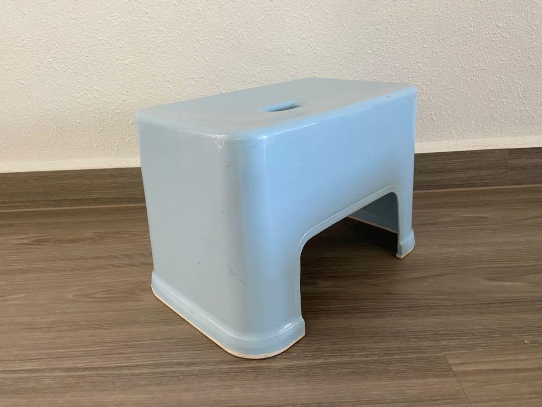 Solid Plastic Stools (Category: Other Home Furniture) located in Singapore. Submitted by constellation (Listing ID 1128921579, Image 2). Description: Selling 2 pieces at $10 or 1 at $6 L28cm x W19cm x H20 Almost brand new. Hardly use.