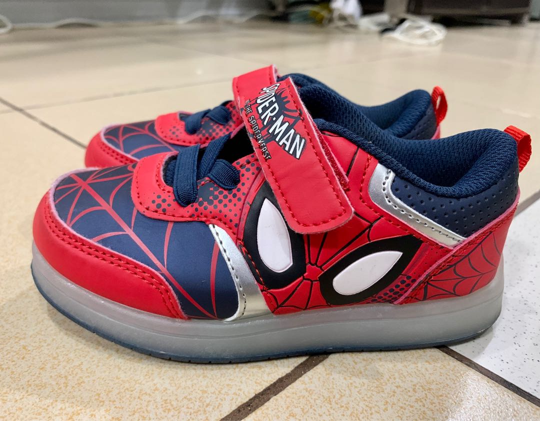 Spiderman shoes for toddlers, Babies & Kids, Babies & Kids Fashion on ...