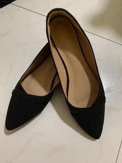 (Category: ) located in . Submitted by de_closet (Listing ID 1128982715, Image 1). Description: .