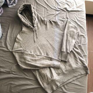 Uniqlo 灰色棉帽踢 XL