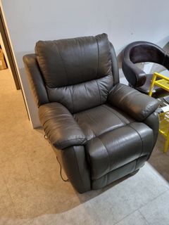 (Category: ) located in . Submitted by jingmin80 (Listing ID 1128937242, Image 1). Description: .