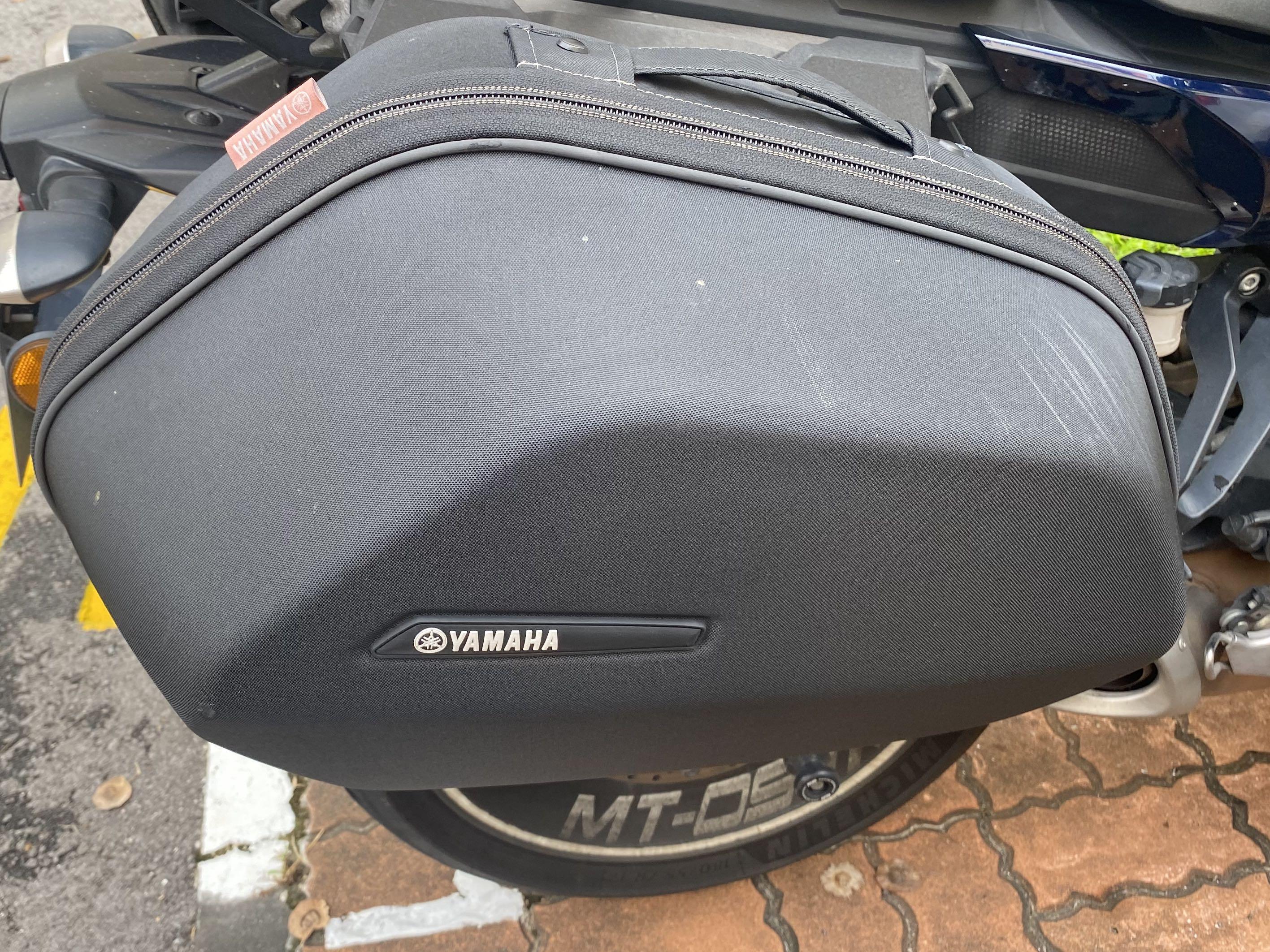 Yamaha MT09 tracer AERO side case with side rack, Motorcycles