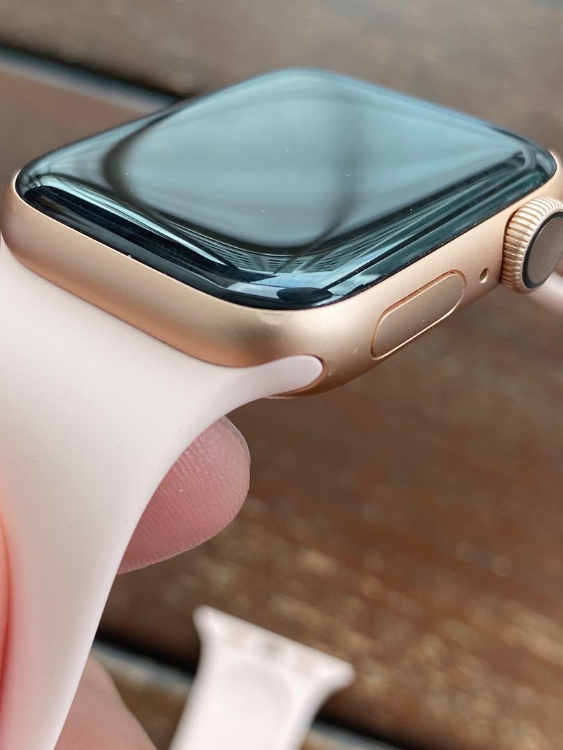 Aluminum gold apple watch series 4 shop
