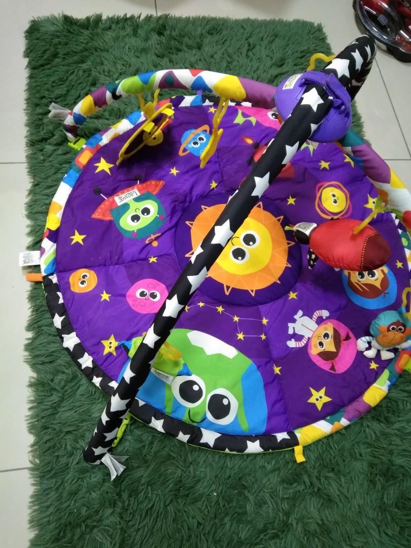 Lamaze space best sale symphony motion gym