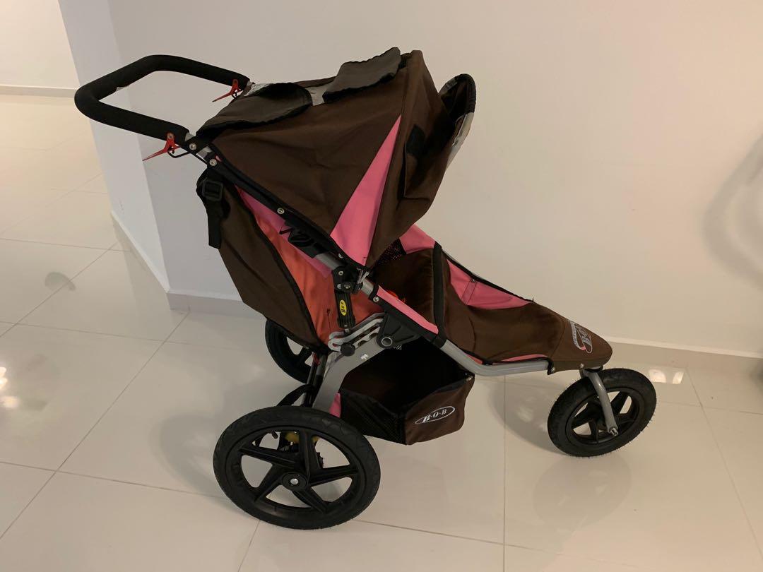 bob revolution pram