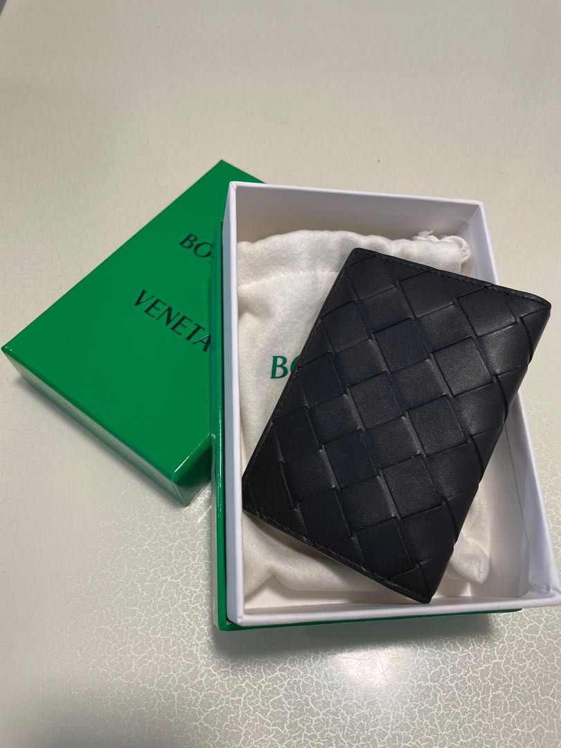 Card holder store bv