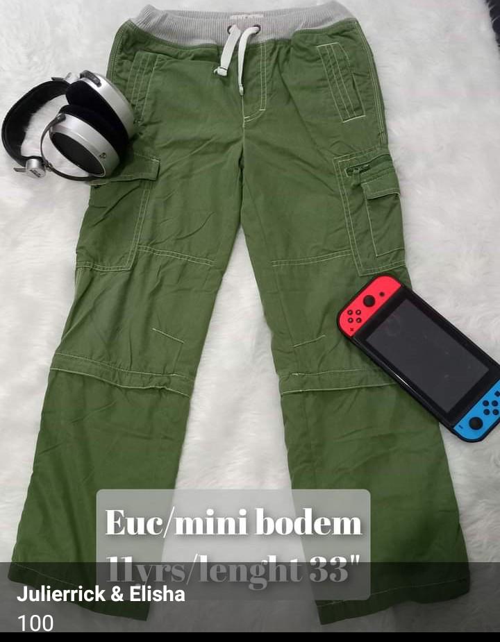 Branded pants jogger 10-12 yrs (Category: Babies & Kids Fashion) located in Caloocan City. Submitted by julzbitz (Listing ID 1130802756, Image 2). Description: lands end -sold kindly check each photo for details and sizes. all are bought and used abroad in like new or excellent used. RFS: outgrown decluttering personal items not from ukay ukay. LAST PRICE POSTED! 😘 Payments: Gcash/bank/ shopee checkout+ 5% courier: grab/lalamove/gogo/j&t.