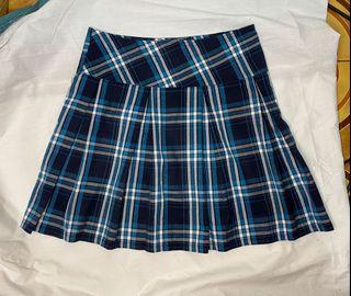 Checkered skirts red black blue white clueless