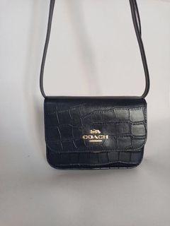 coach women's brynn flap crossbody