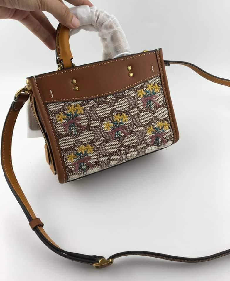 Coach online rogue mini