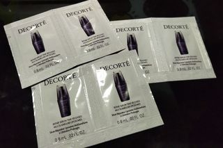 （分類：）位於 。 由 price.is.final 提交（商品編號 1130785672，圖片 1）。簡介： 。