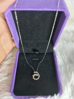 Diamond Twirl Necklace