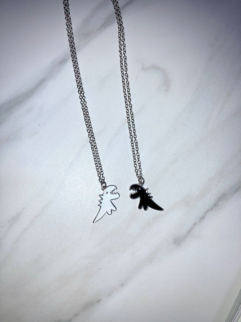 Dinosaur friendship couple matching necklace pendant Women s