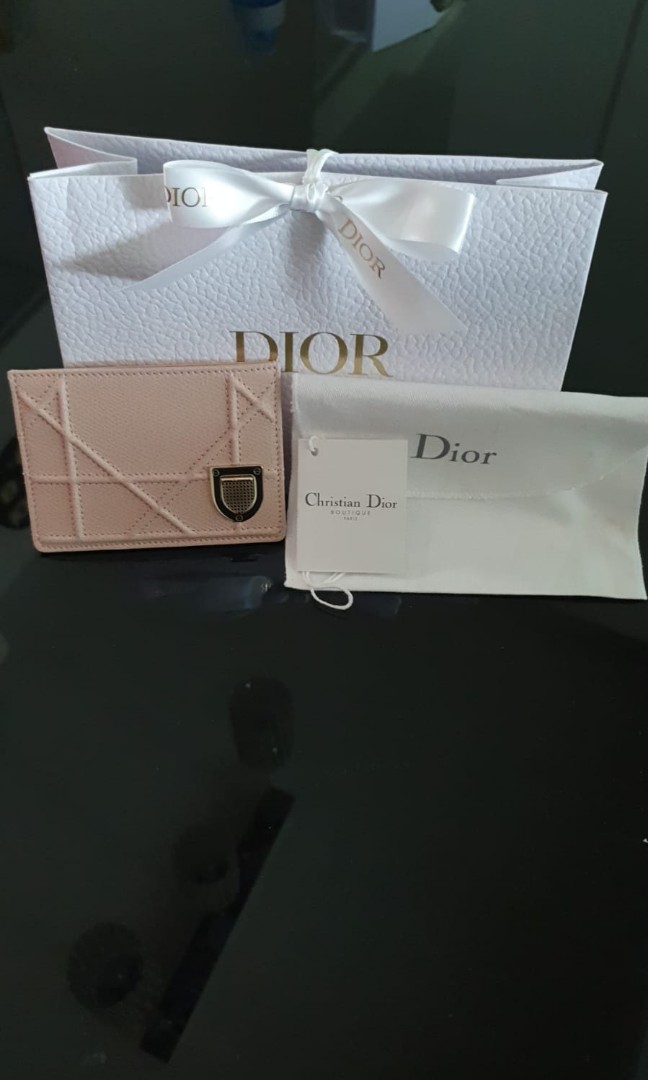 Diorama card best sale holder