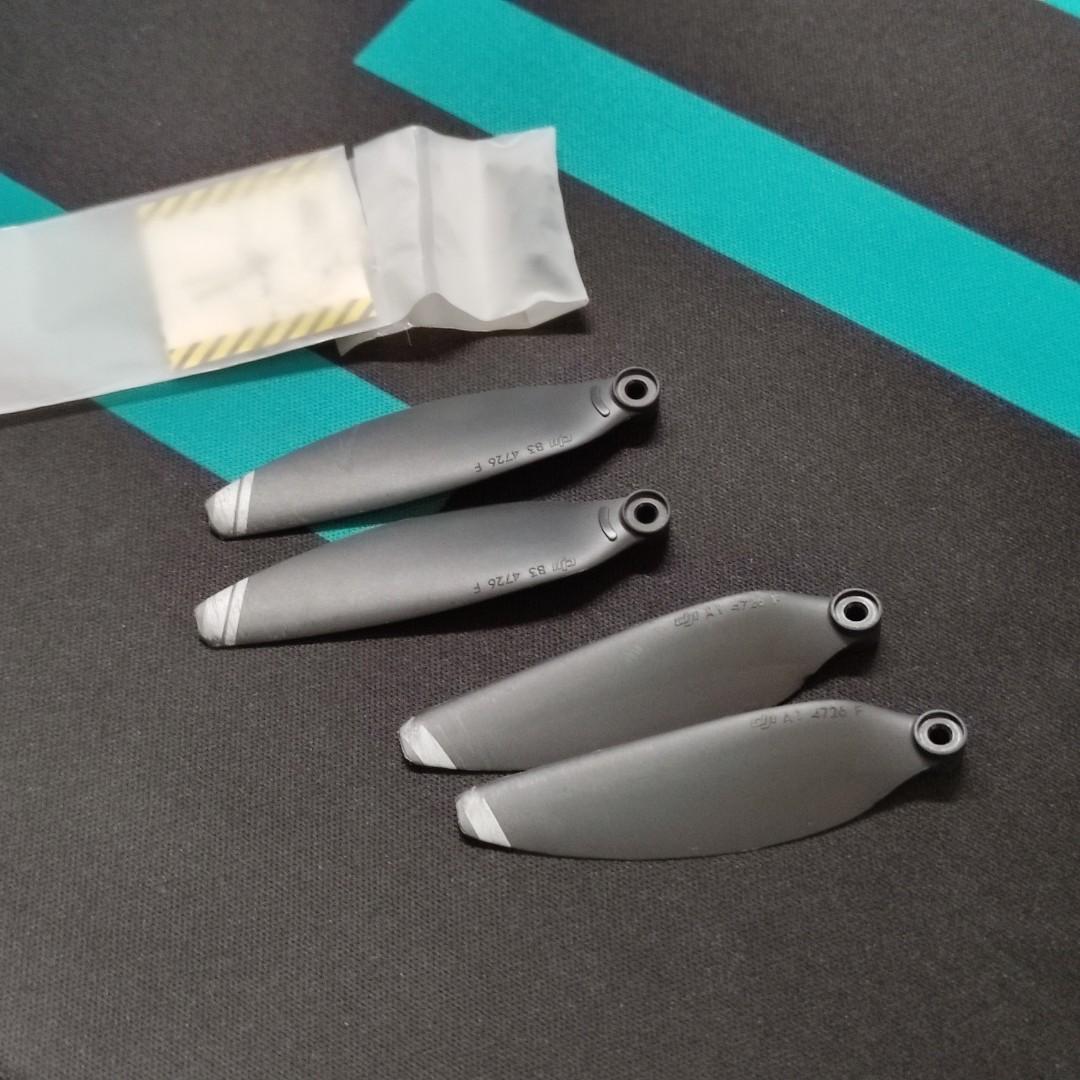 DJI Mavic Mini Propellers, Photography, Drones on Carousell