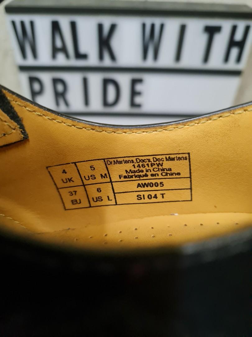 nike shoes qr code scanner