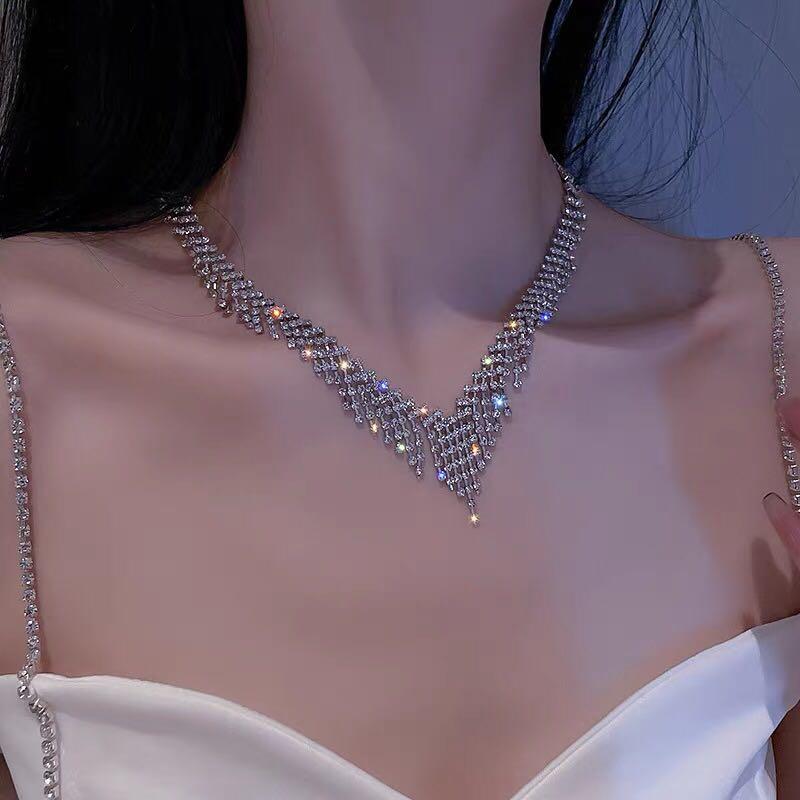 Korean design elegant diamond necklace