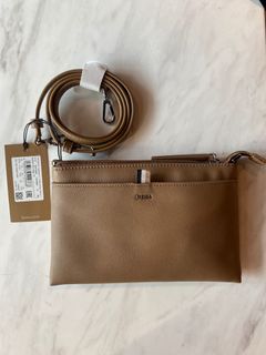 （分類：）位於 。 由 shopwithchai 提交（商品編號 1130827666，圖片 1）。簡介： 。