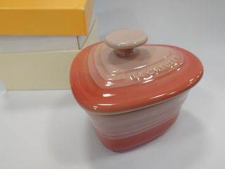 （分類：）位於 。 由 sixelasixela 提交（商品編號 1130692126，圖片 1）。簡介： 。