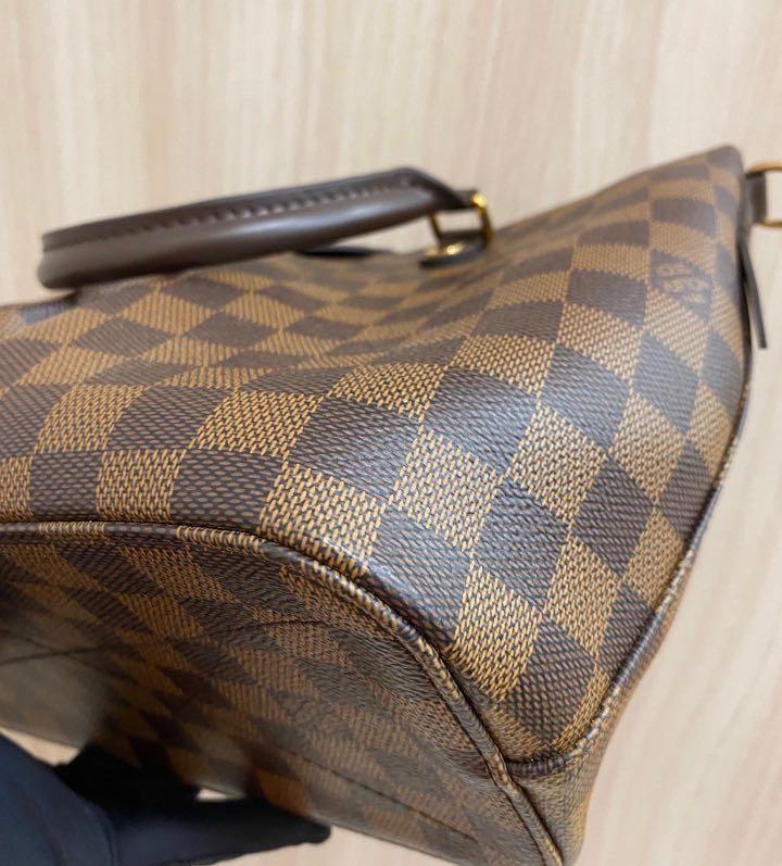 BRAND NEW CONDITION !! AUTHENTIC LV SIENA MM SIZE DAMIER EBENE PRINT  INCLUSIONS: RECEIPT,CARD,DUSTBAG Dm for prices! (Sold)