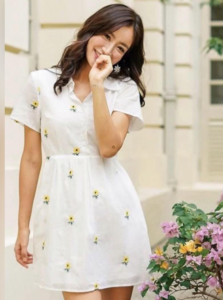 THEA FLUTTER SLEEVE MIDAXI DRESS (BOTANIC)