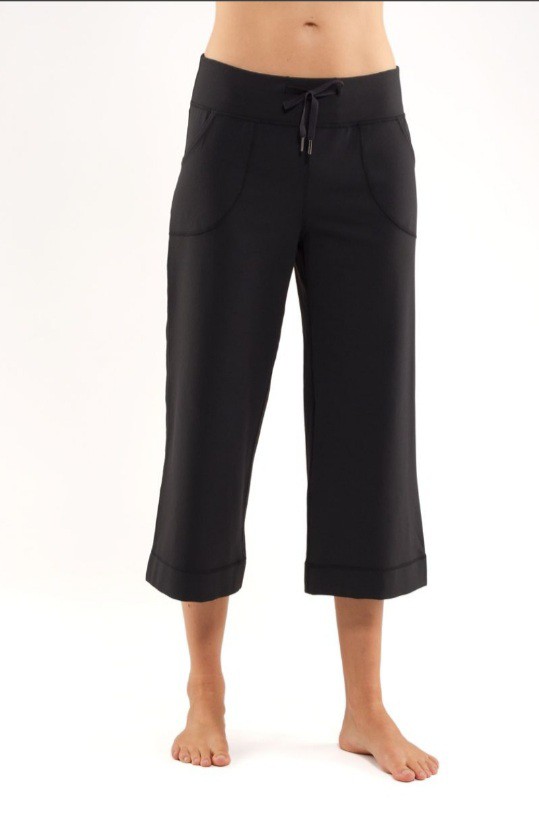 lululemon wide leg crop