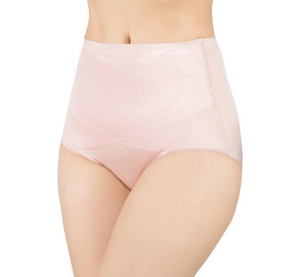 Spanx Slim Cognito, Women's Fashion, New Undergarments & Loungewear on  Carousell